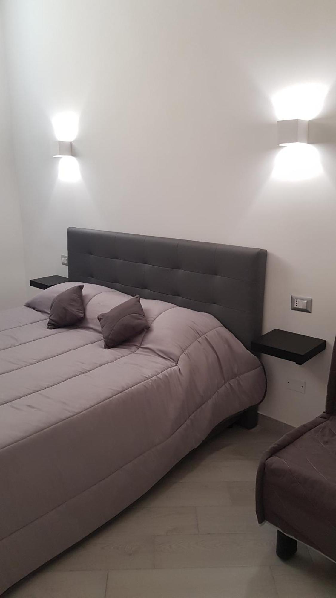 Giardinetto A Toledo Apartments نابولي الغرفة الصورة