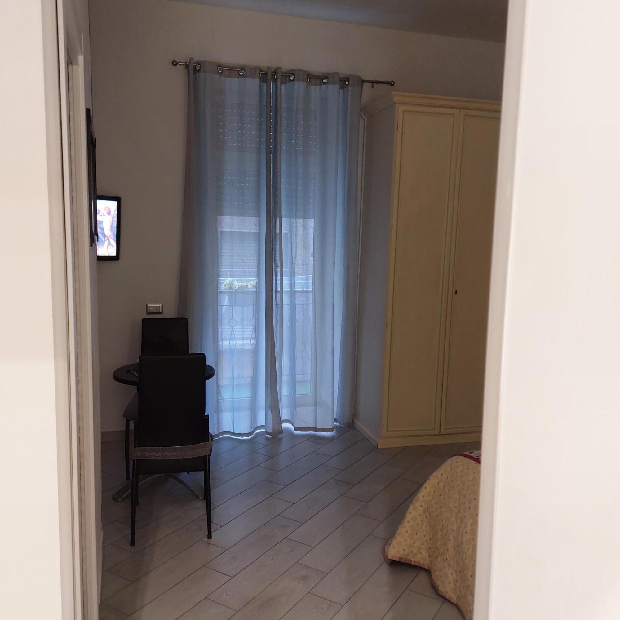 Giardinetto A Toledo Apartments نابولي الغرفة الصورة